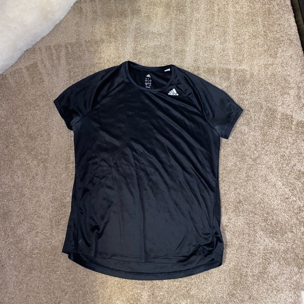 Adidas women’s workout top